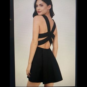TOBI  NWT Black Dress  L